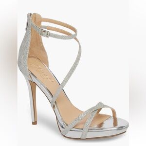 Jewel Badgley Mischka Galen Metallic Strappt Silver Platform Sandal Heels